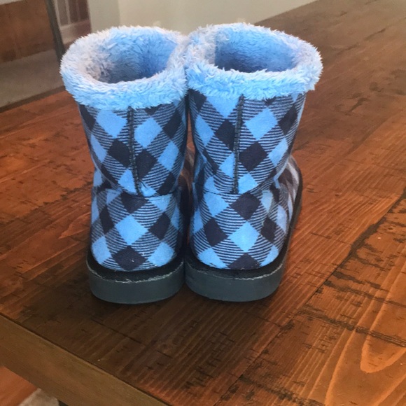 Booties - Picture 2 of 5